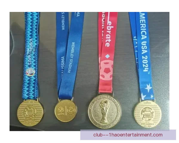 2026世界杯官方发布16座主办城市特色徽章全面展示城市魅力与文化风采